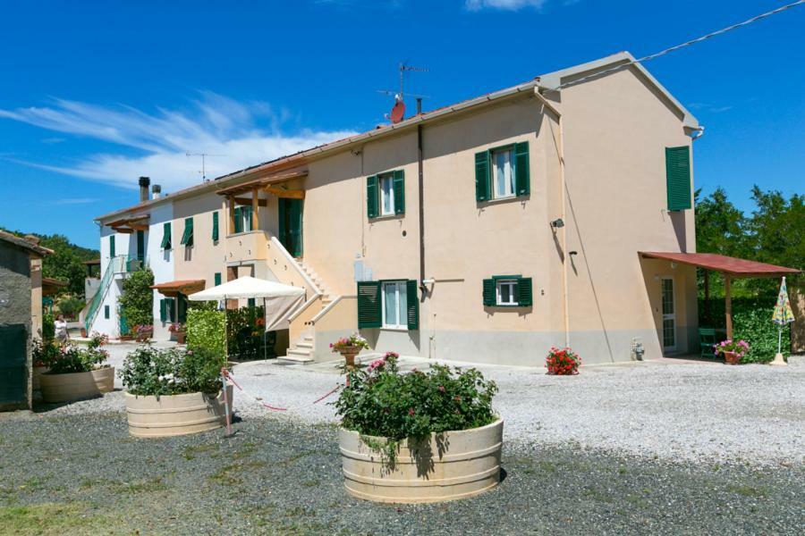 Agriturismo Case Nuove Castellina Marittima Eksteriør bilde